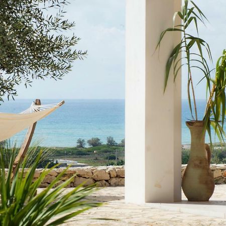 Le Gioie - Villa Macchia Mediterranea - Splendida Villa Vista Mare Immersa Nel Verde Torre Pali Exterior photo